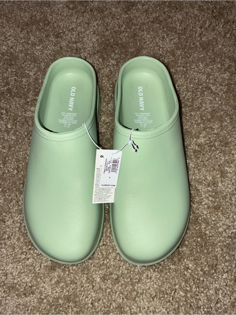 Old Navy Pale Green Slip-On Clogs